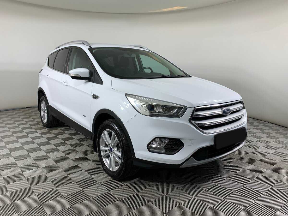Ford Kuga б/у, 2017, Автоматическая. Фото: #2