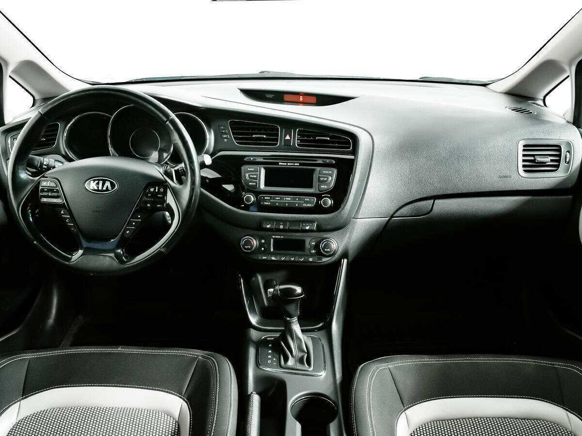Kia Ceed б/у, 2012, Автоматическая. Фото: #10
