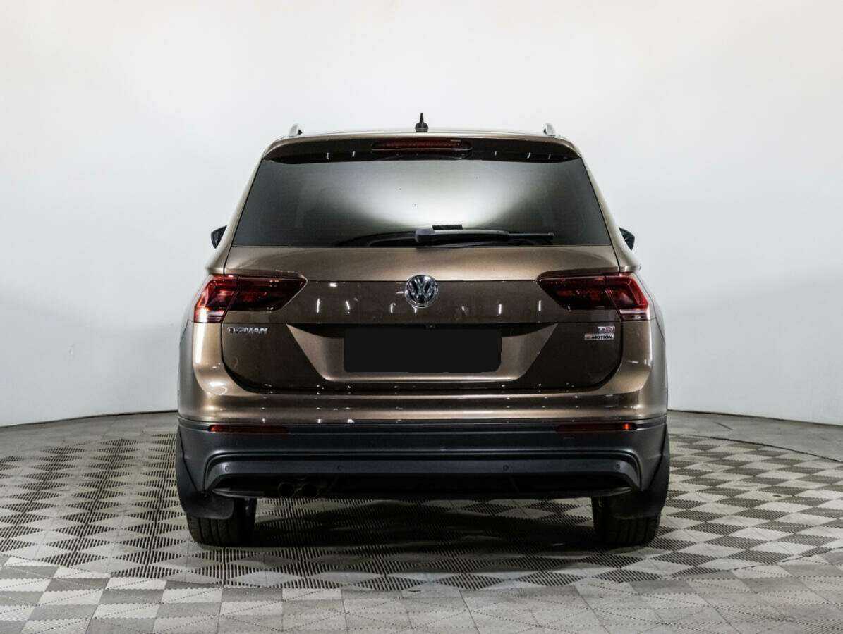 Volkswagen Tiguan б/у, 2017, Роботизированная. Фото: #5