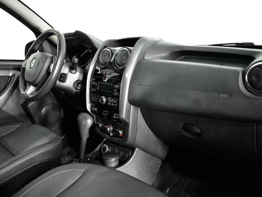 Renault Duster б/у, 2017, Автоматическая. Фото: #8