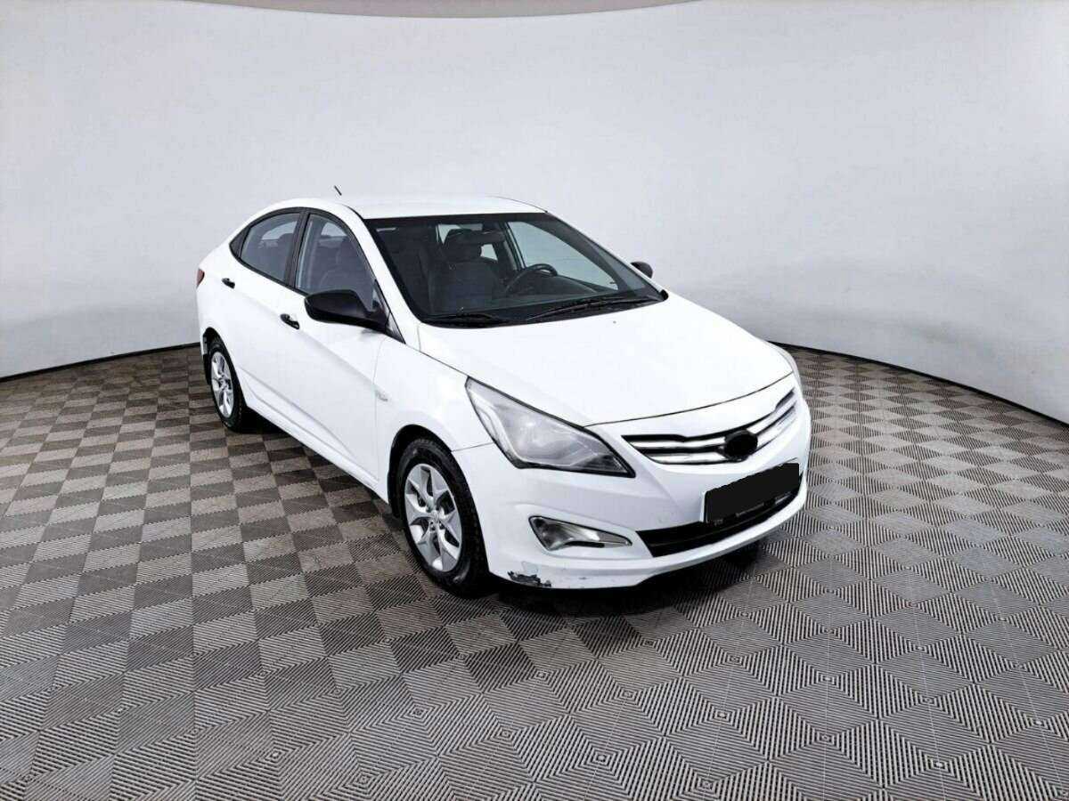 Hyundai Solaris б/у, 2014, Механическая. Фото: #2