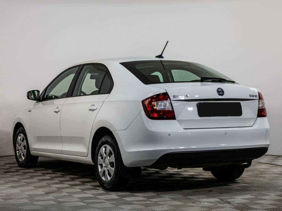 Skoda Rapid б/у, 2018, Механическая. Фото: #5