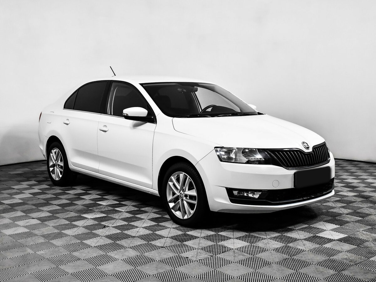 Skoda Rapid б/у, 2018, Роботизированная. Фото: #2