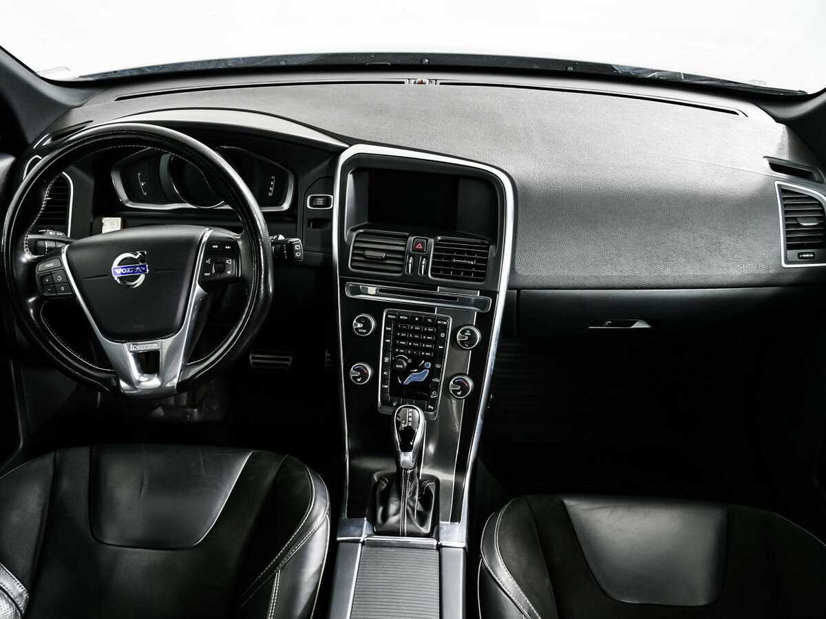 Volvo XC60 б/у, 2017, Автоматическая. Фото: #10