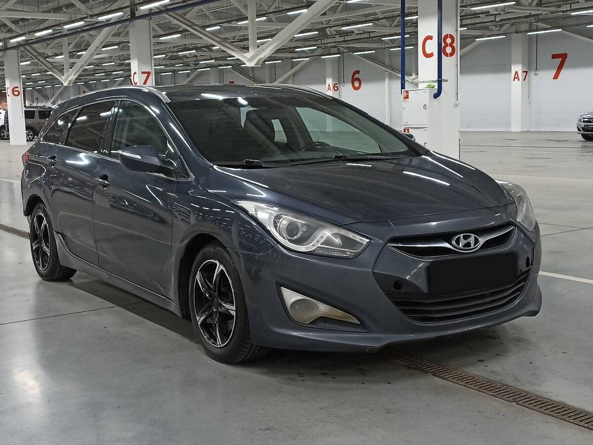 Hyundai i40 б/у, 2013, Автоматическая. Фото: #2