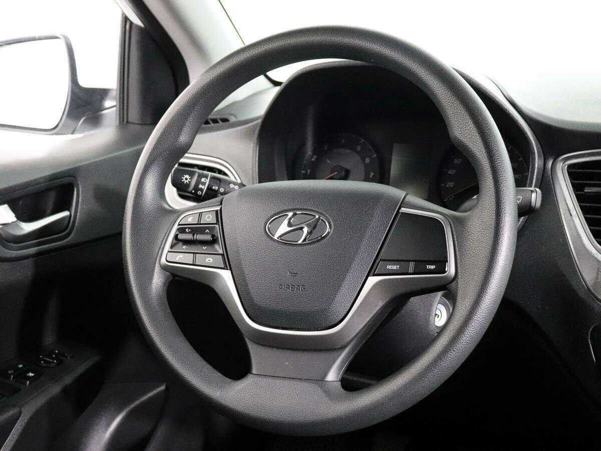 Hyundai Solaris б/у, 2020, Механическая. Фото: #12