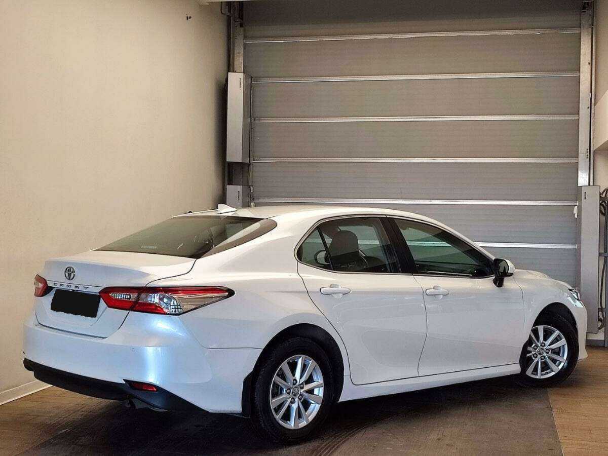Toyota Camry б/у, 2018, Автоматическая. Фото: #3