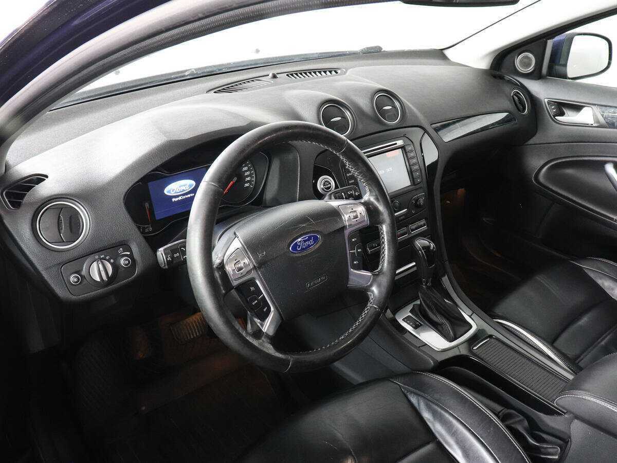 Ford Mondeo б/у, 2013, Автоматическая. Фото: #4