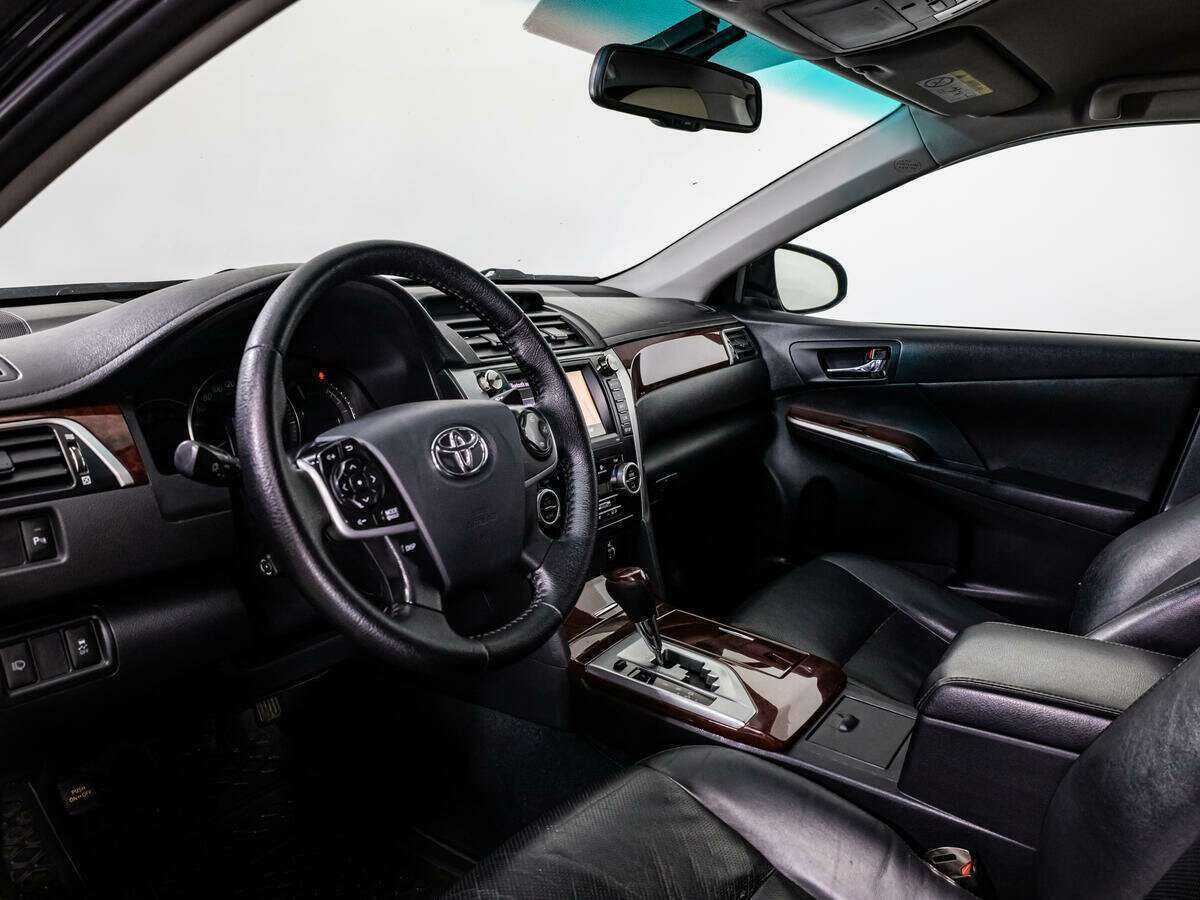 Toyota Camry б/у, 2013, Автоматическая. Фото: #10