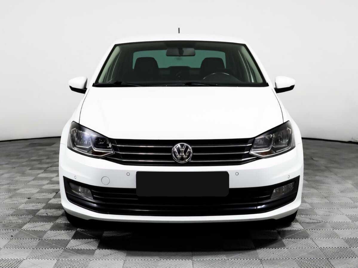 Volkswagen Polo б/у, 2019, Механическая. Фото: #1