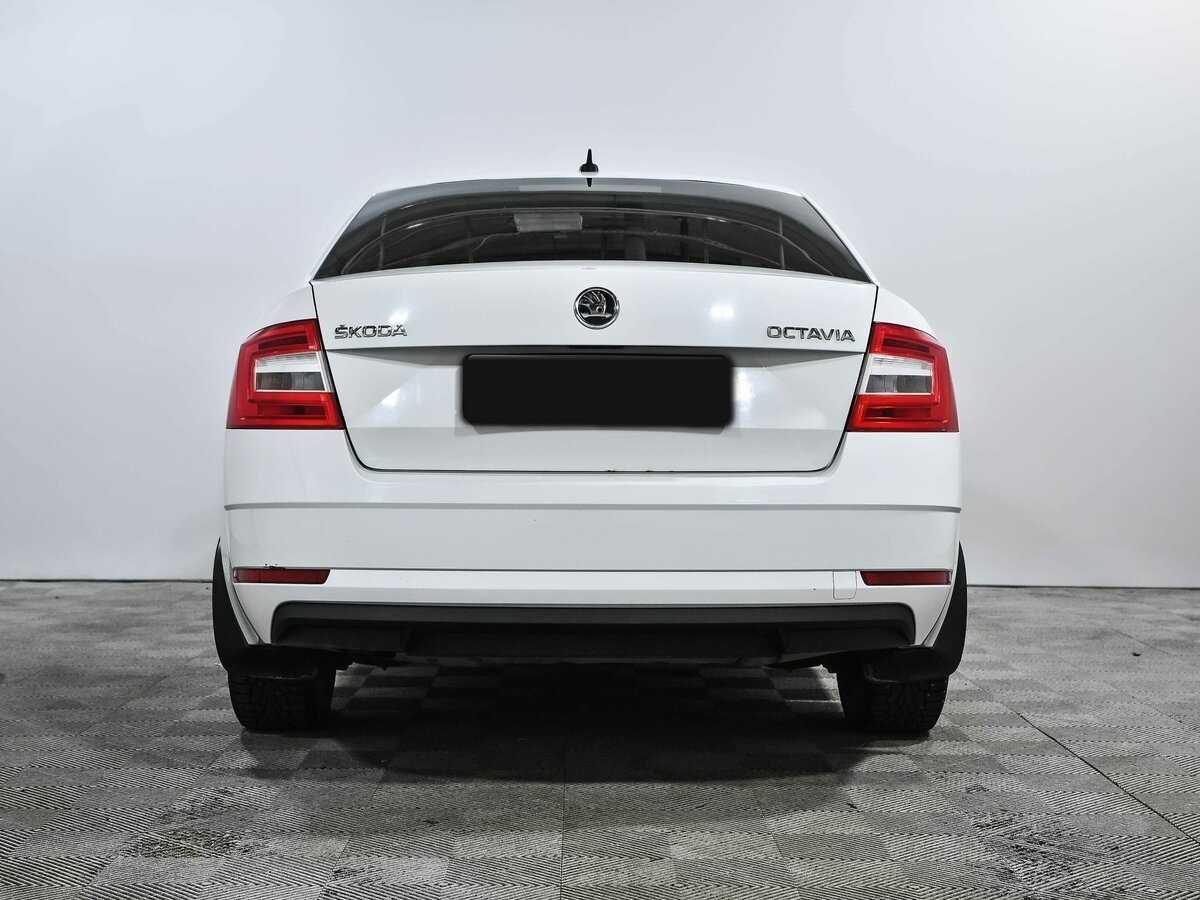 Skoda Octavia б/у, 2018, Механическая. Фото: #3