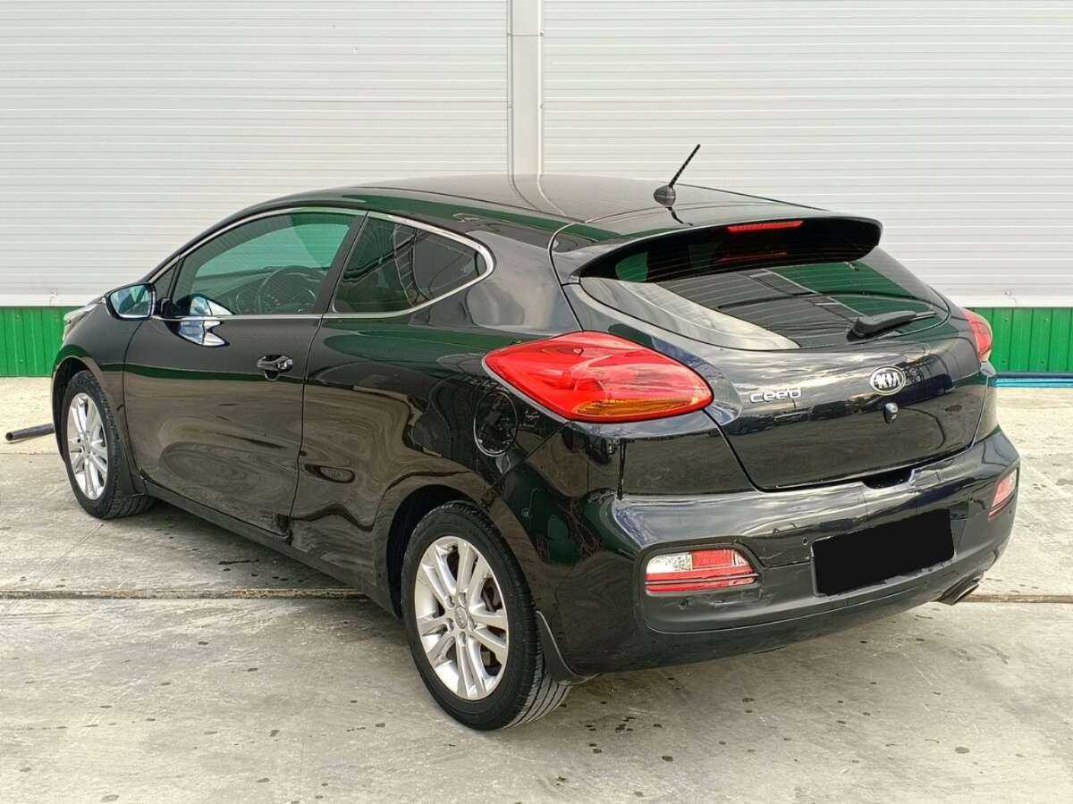 Kia Ceed б/у, 2015, Автоматическая. Фото: #6