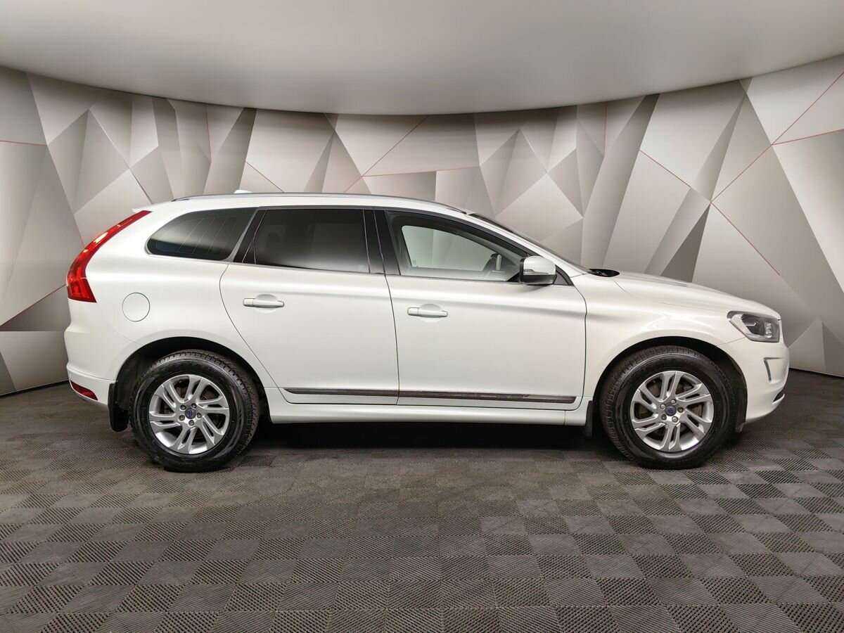 Volvo XC60 б/у, 2016, Автоматическая. Фото: #4