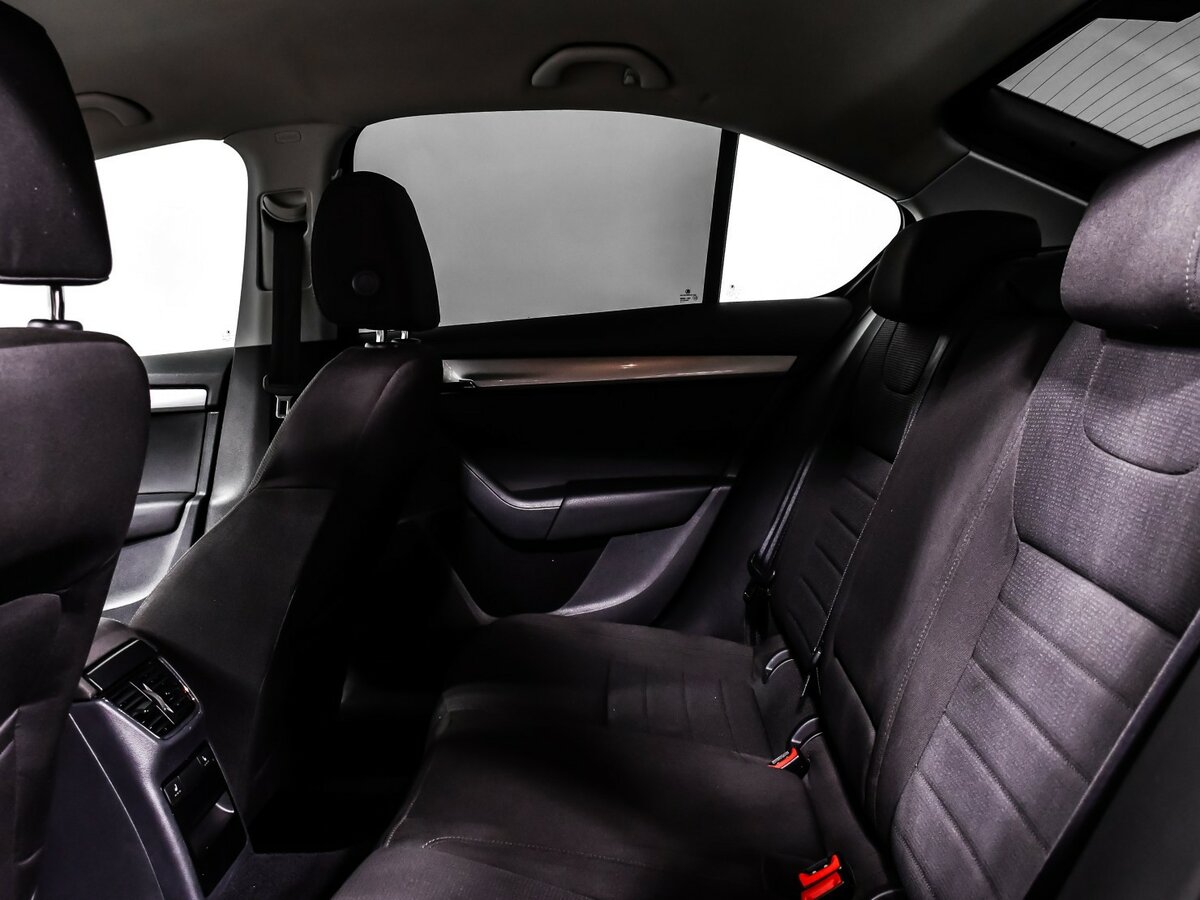 Skoda Octavia б/у, 2014, Механическая. Фото: #9