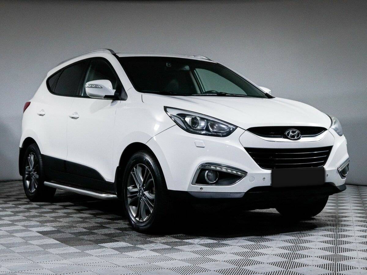 Hyundai ix35 б/у, 2014, Автоматическая. Фото: #2
