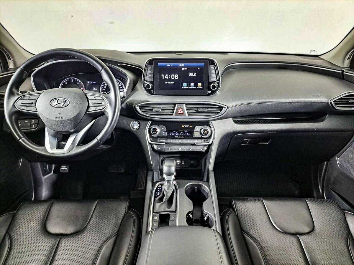 Hyundai Santa Fe б/у, 2019, Автоматическая. Фото: #11