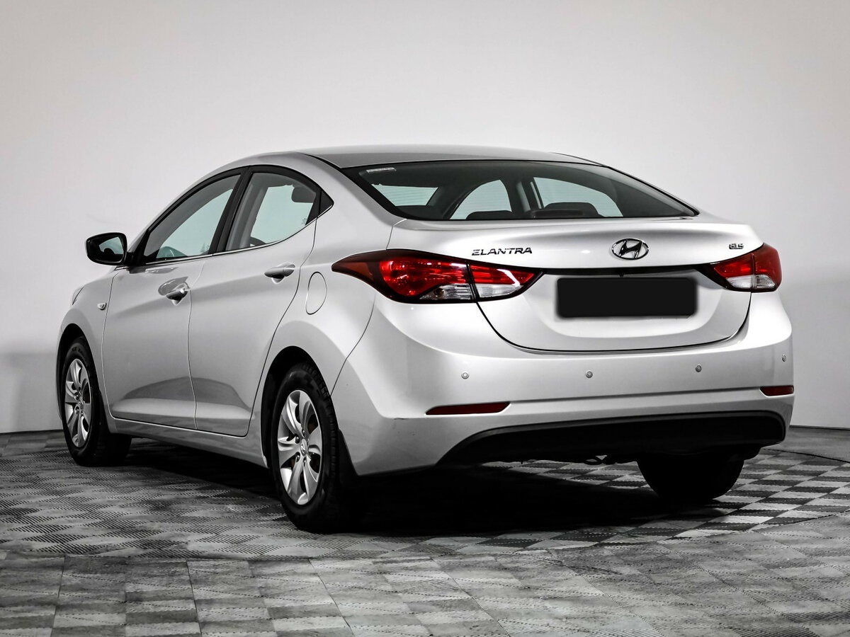 Hyundai Elantra б/у, 2015, Механическая. Фото: #5