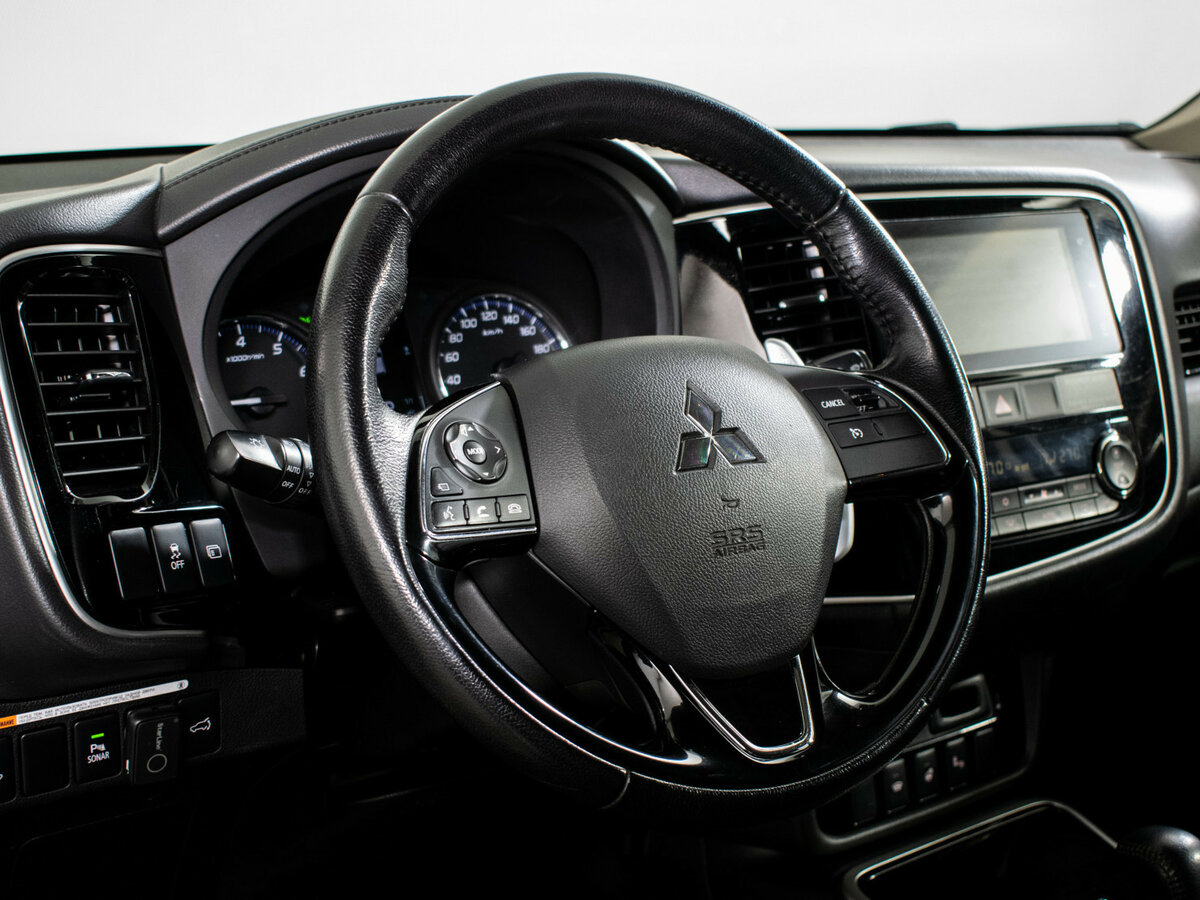 Mitsubishi Outlander б/у, 2017, Вариатор. Фото: #12