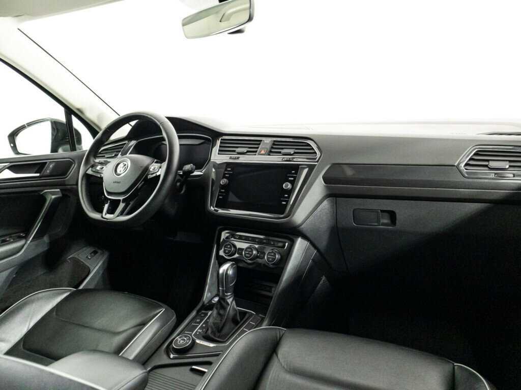 Volkswagen Tiguan б/у, 2018, Роботизированная. Фото: #8