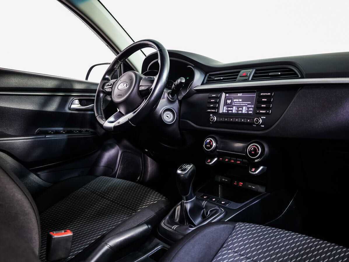 Kia Rio б/у, 2018, Механическая. Фото: #7