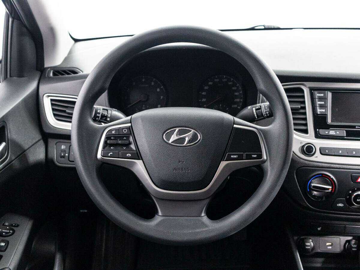Hyundai Solaris б/у, 2021, Автоматическая. Фото: #16