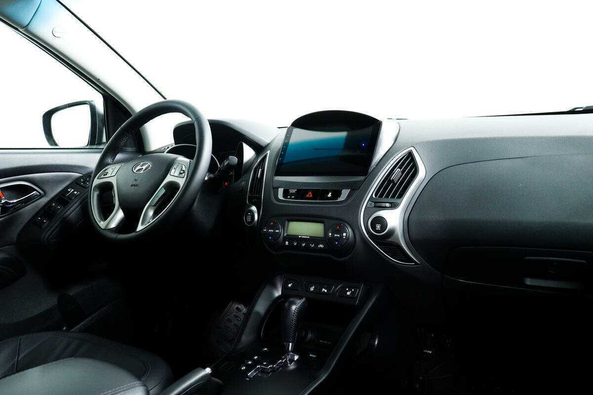 Hyundai ix35 б/у, 2012, Автоматическая. Фото: #8