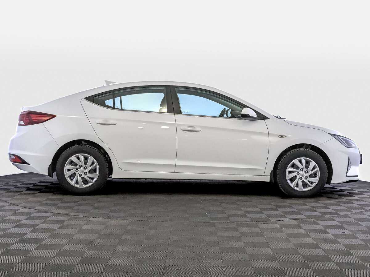 Hyundai Elantra б/у, 2020, Автоматическая. Фото: #3