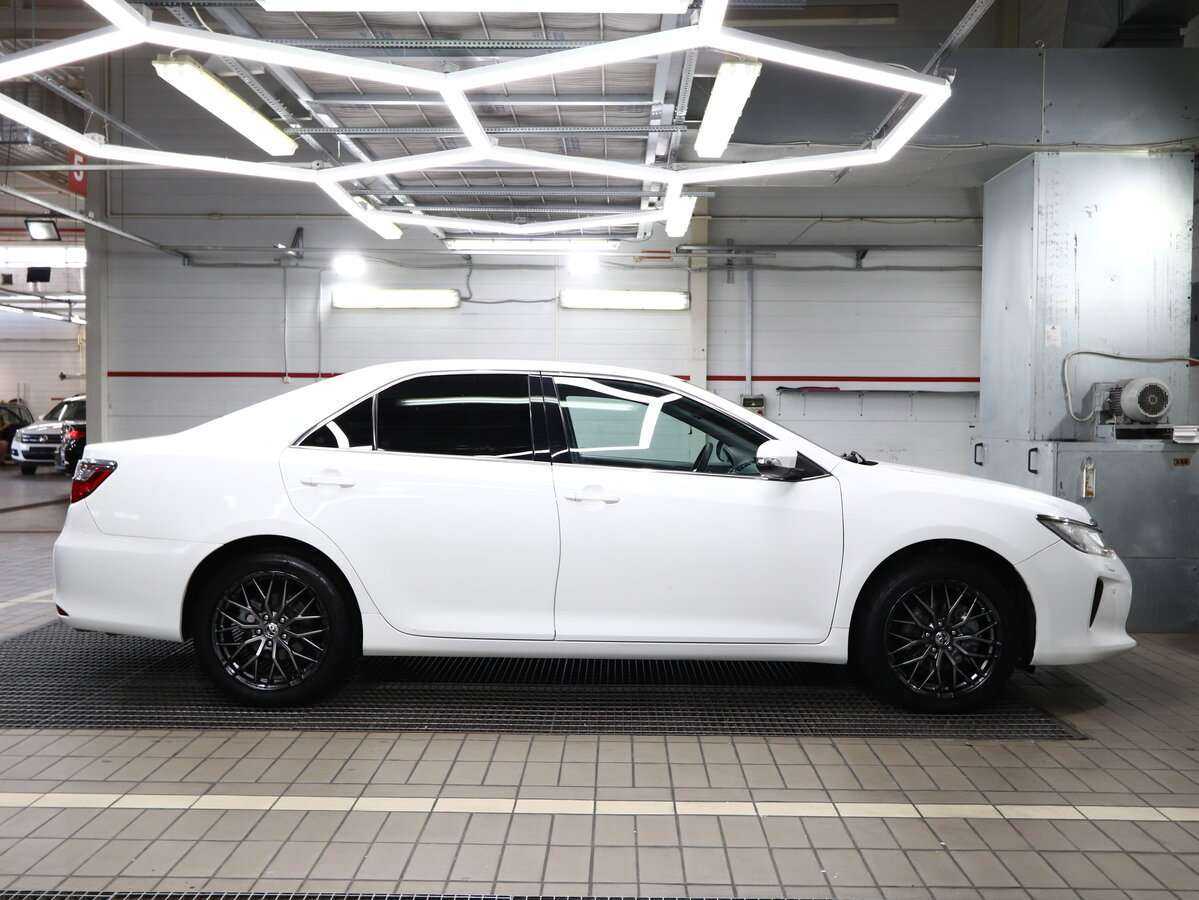 Toyota Camry б/у, 2016, Автоматическая. Фото: #11
