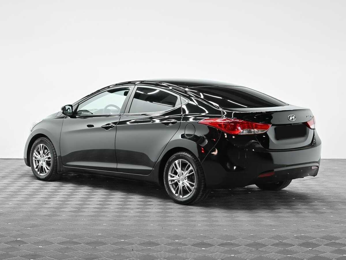 Hyundai Elantra б/у, 2012, Автоматическая. Фото: #2