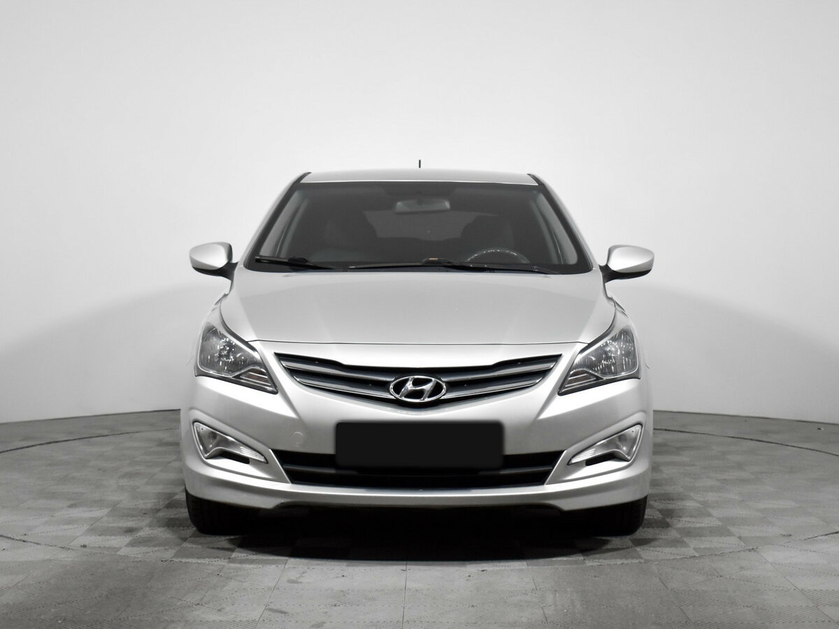 Hyundai Solaris б/у, 2015, Автоматическая. Фото: #1