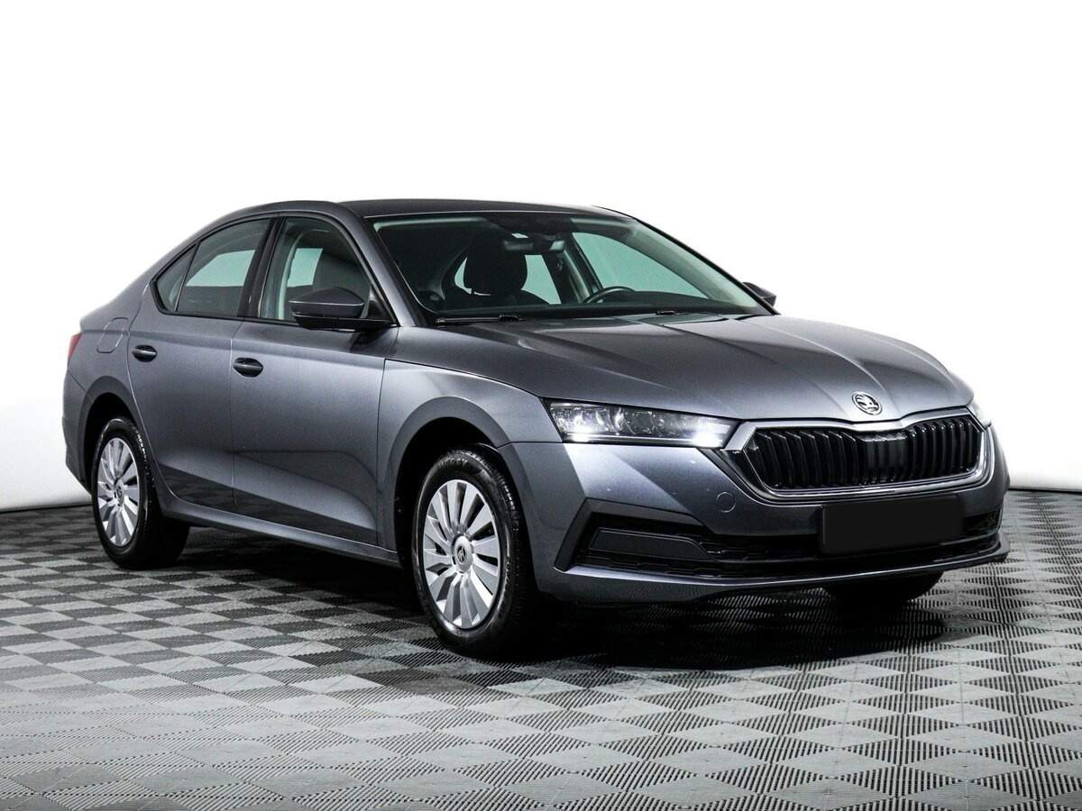 Skoda Octavia б/у, 2021, Автоматическая. Фото: #2