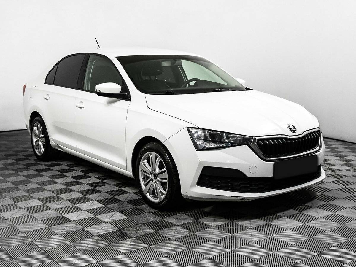 Skoda Rapid б/у, 2021, Автоматическая. Фото: #2