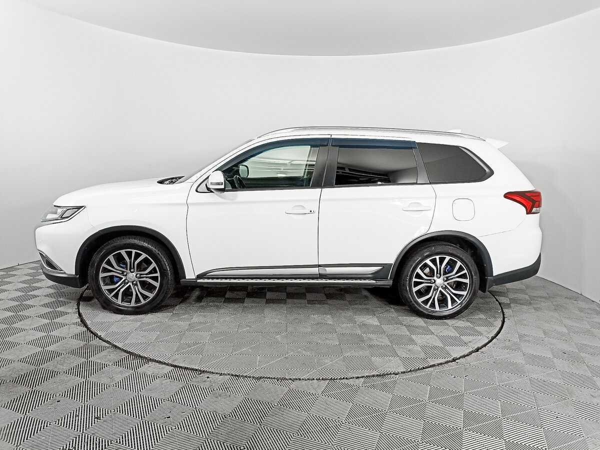 Mitsubishi Outlander б/у, 2018, Вариатор. Фото: #7