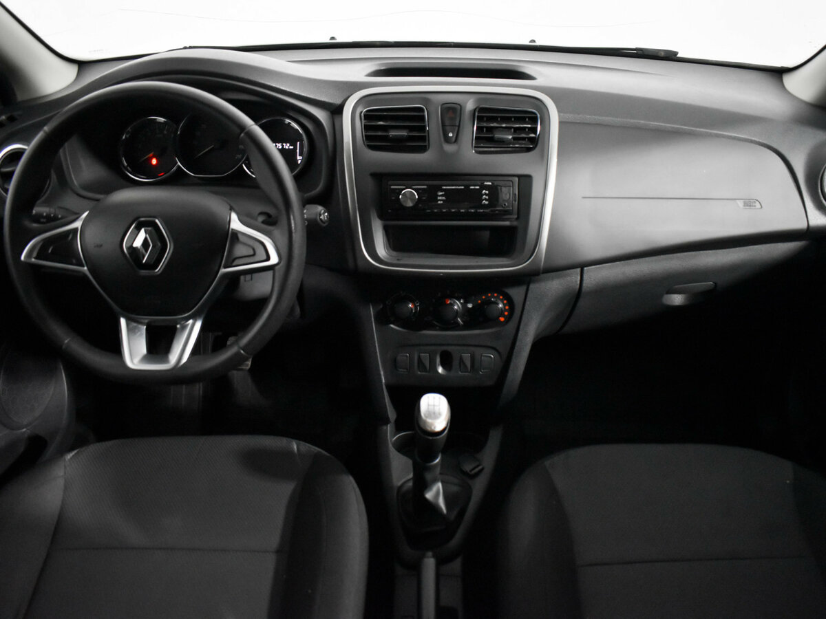 Renault Sandero б/у, 2021, Механическая. Фото: #12
