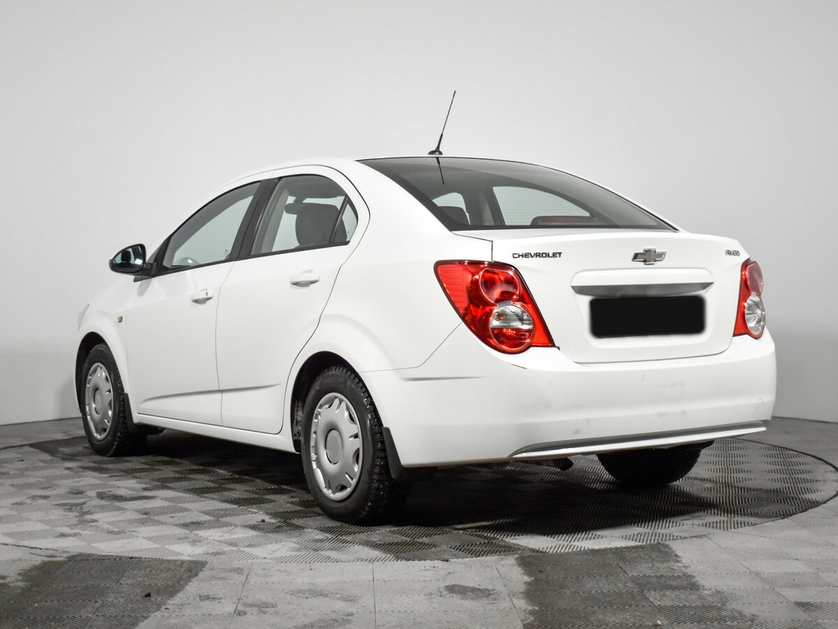 Chevrolet Aveo б/у, 2014, Автоматическая. Фото: #6