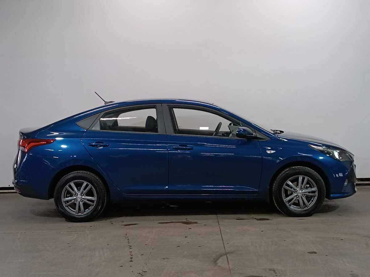 Hyundai Accent б/у, 2023, Автоматическая. Фото: #3