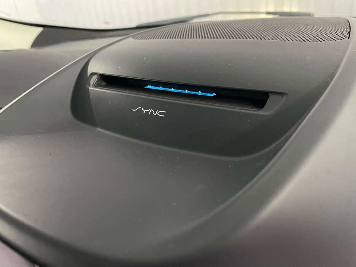 Ford Kuga б/у, 2017, Автоматическая. Фото: #16