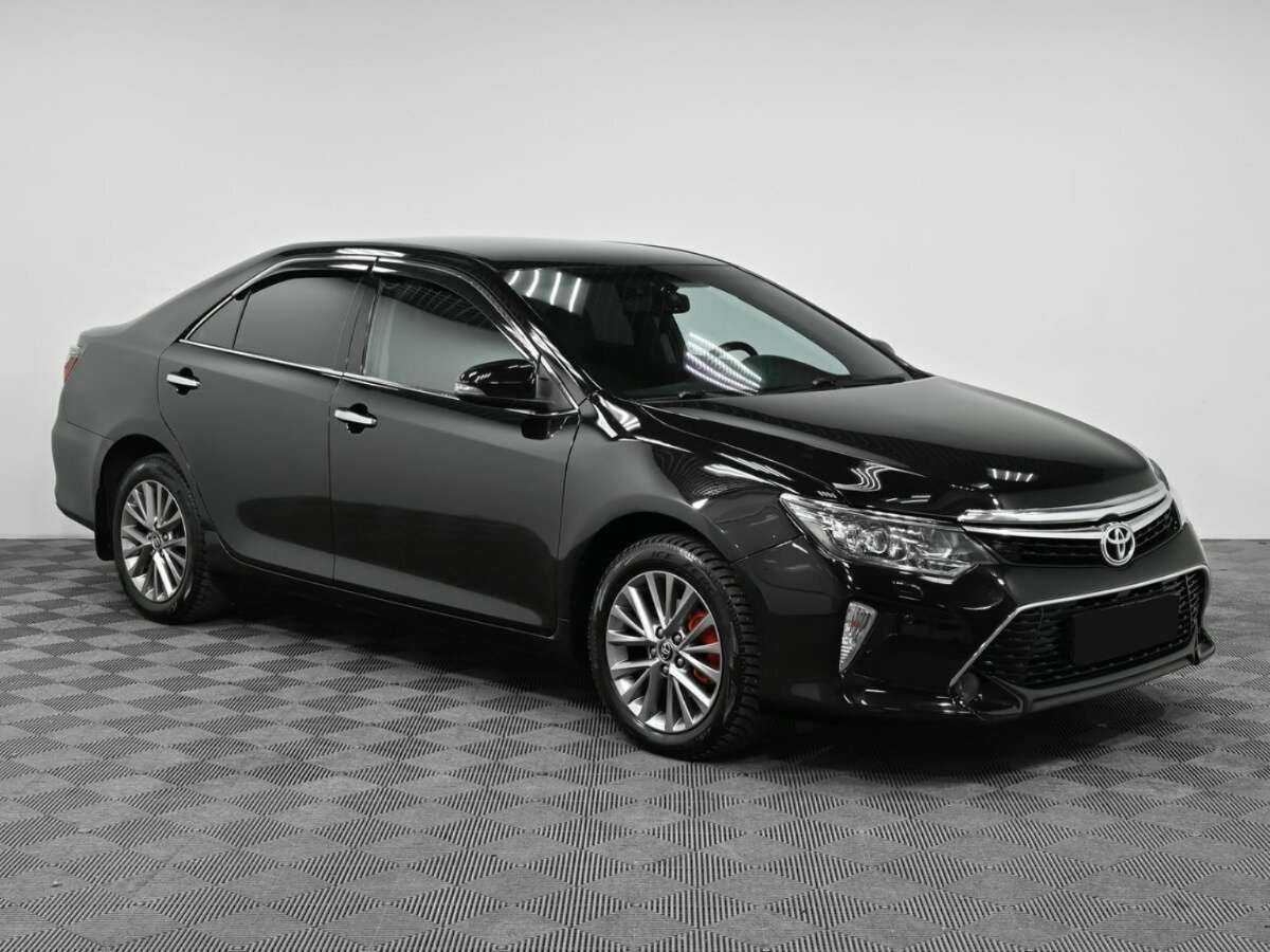 Toyota Camry б/у, 2015, Автоматическая. Фото: #2