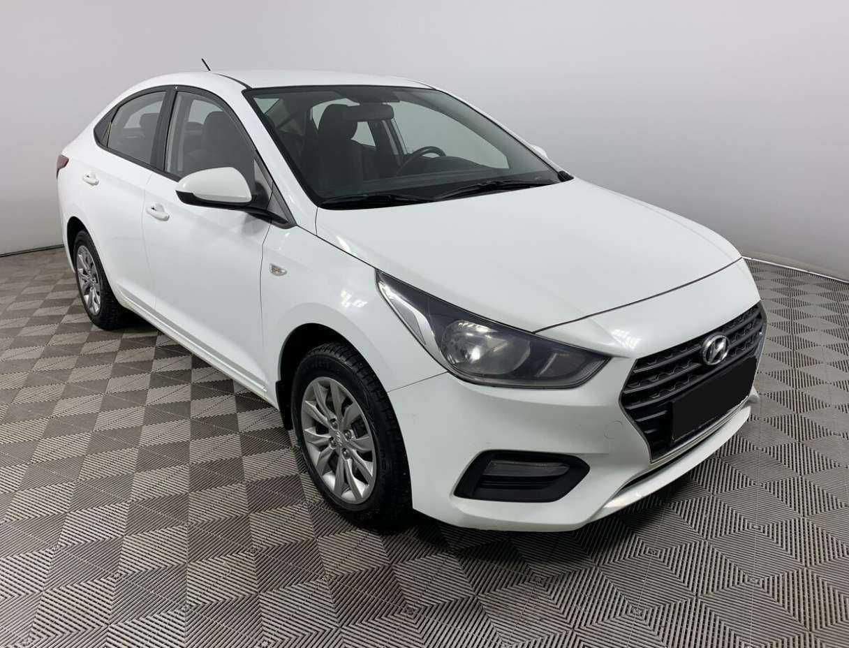 Hyundai Solaris б/у, 2019, Механическая. Фото: #2