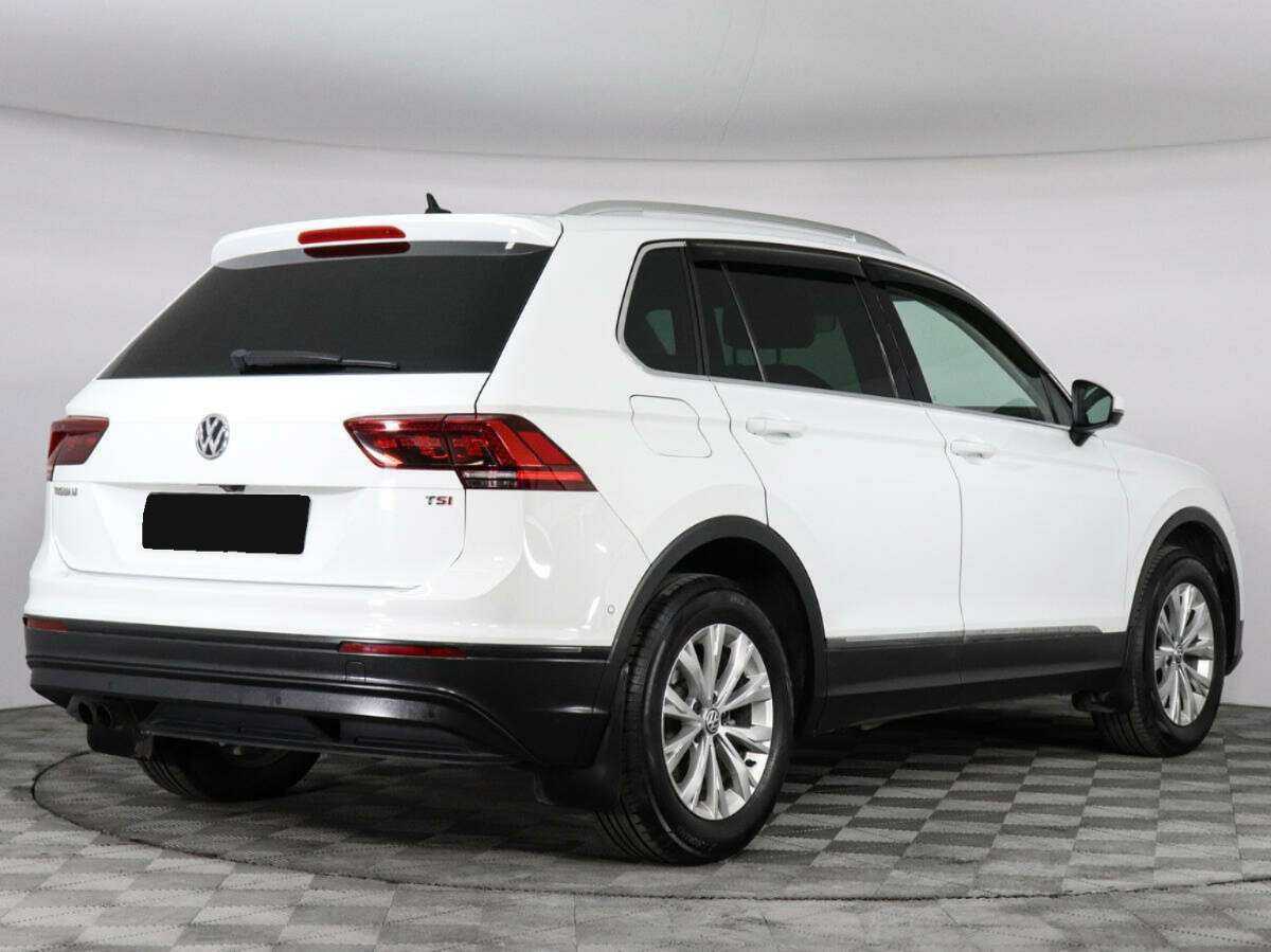 Volkswagen Tiguan б/у, 2017, Роботизированная. Фото: #4