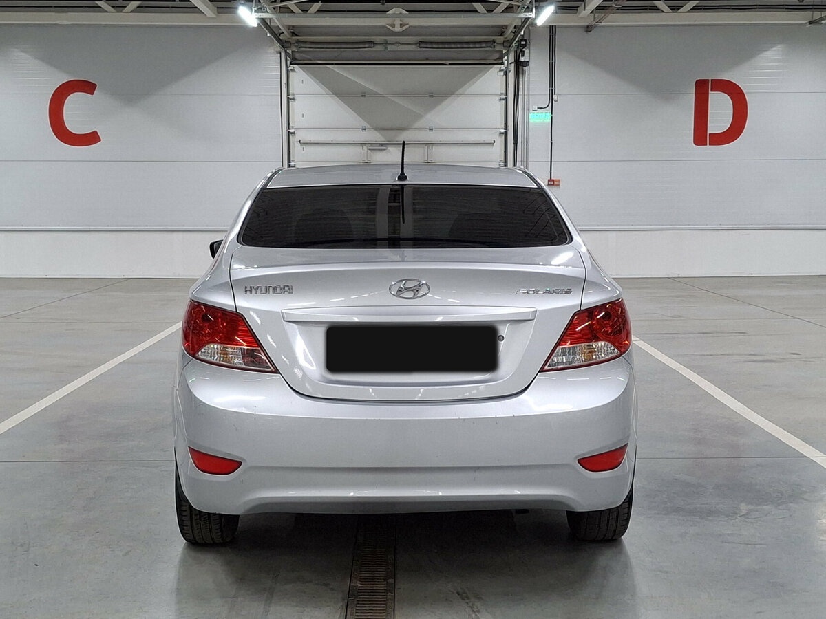 Hyundai Solaris б/у, 2014, Механическая. Фото: #5