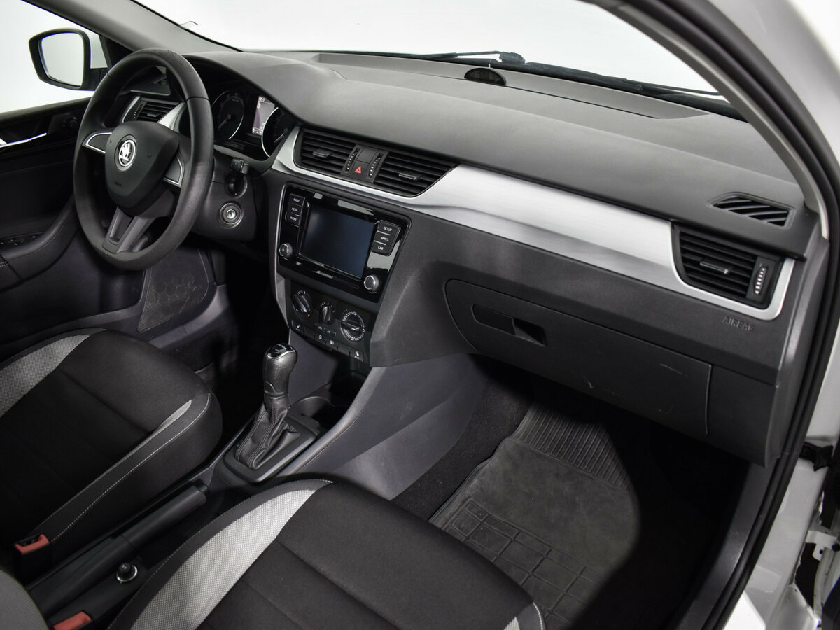 Skoda Rapid б/у, 2018, Автоматическая. Фото: #11