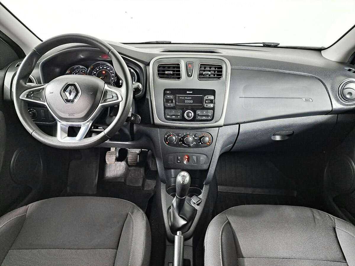 Renault Sandero б/у, 2019, Механическая. Фото: #11