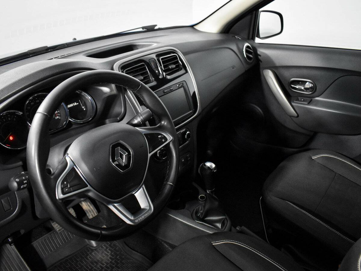 Renault Logan б/у, 2019, Автоматическая. Фото: #8