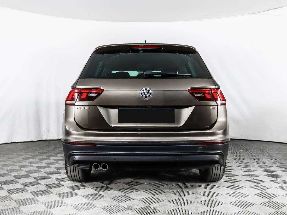 Volkswagen Tiguan б/у, 2017, Роботизированная. Фото: #5