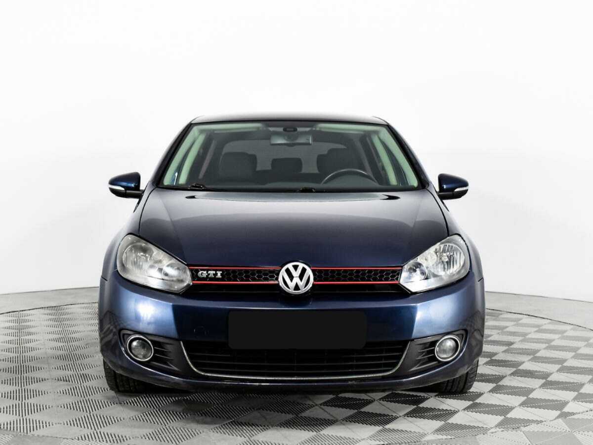 Volkswagen Golf б/у, 2012, Механическая. Фото: #1