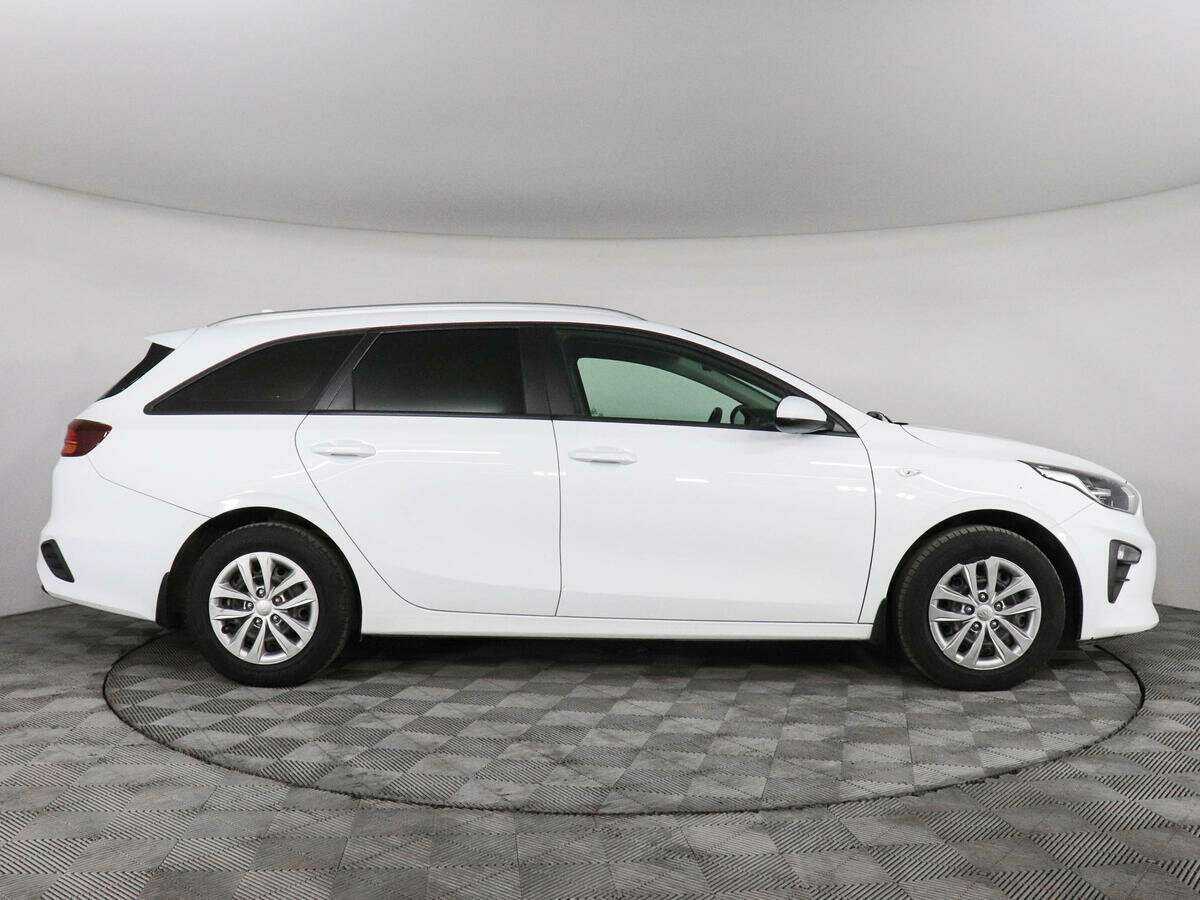 Kia Ceed б/у, 2019, Автоматическая. Фото: #3