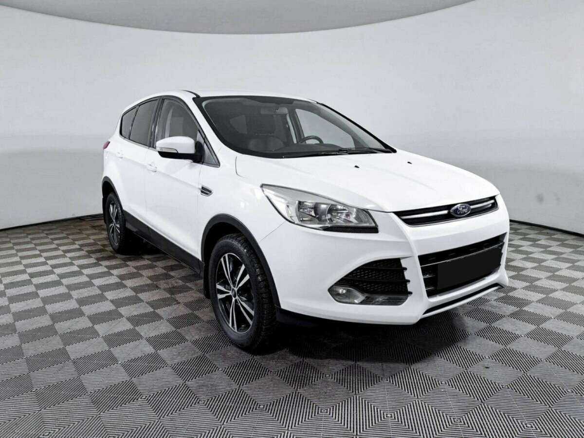 Ford Kuga б/у, 2016, Автоматическая. Фото: #2