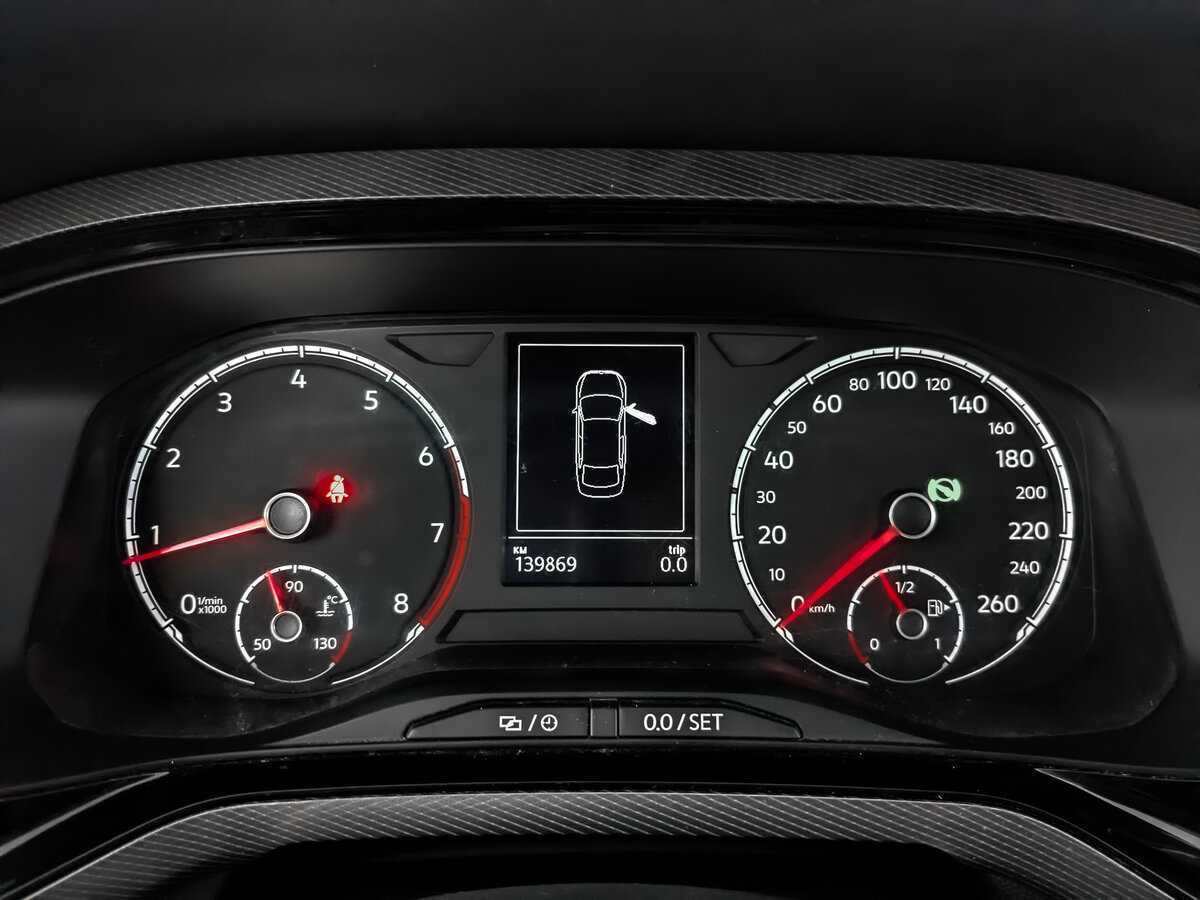 Volkswagen Polo б/у, 2020, Автоматическая. Фото: #11