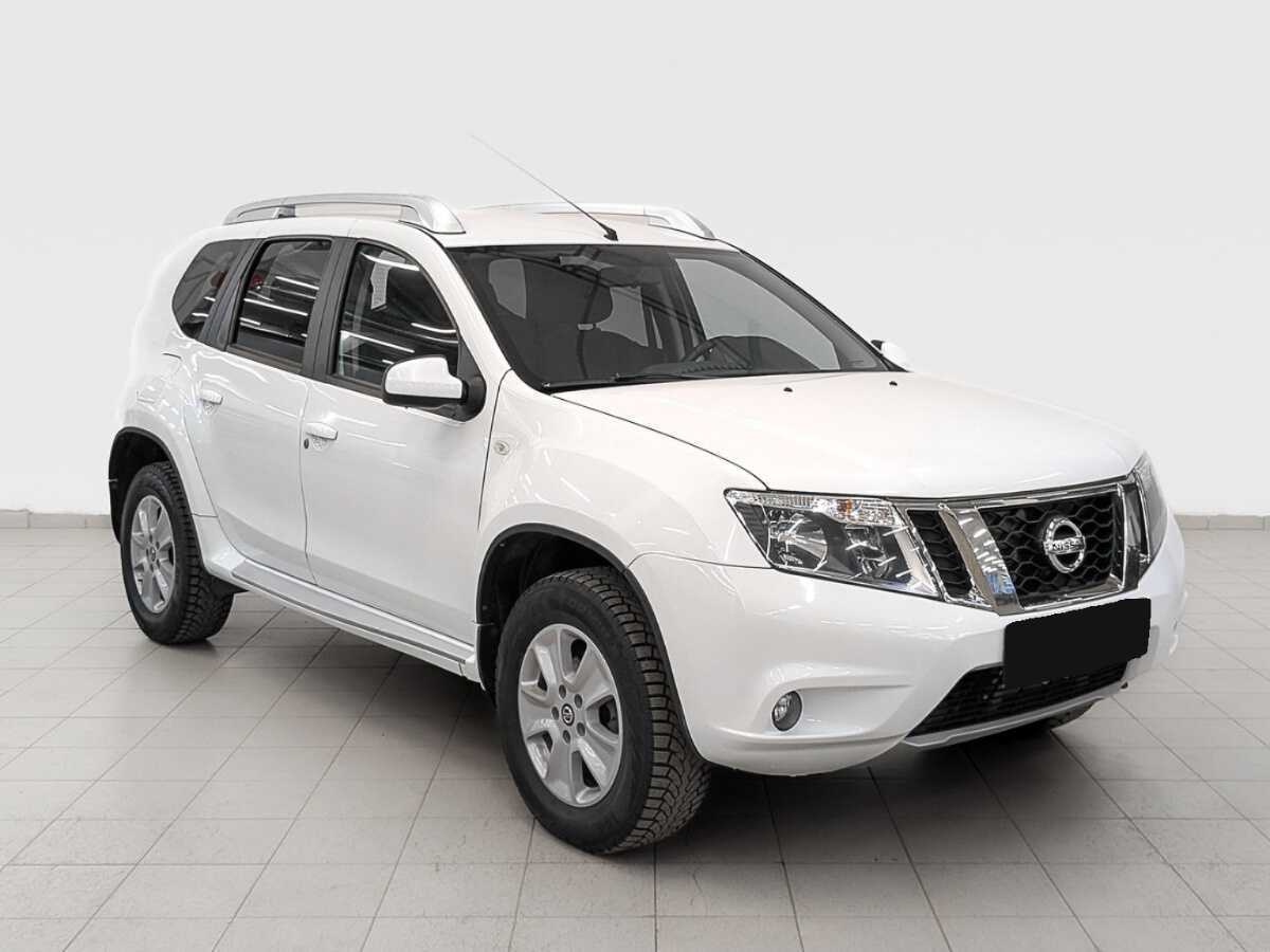 Nissan Terrano б/у, 2019, Автоматическая. Фото: #2